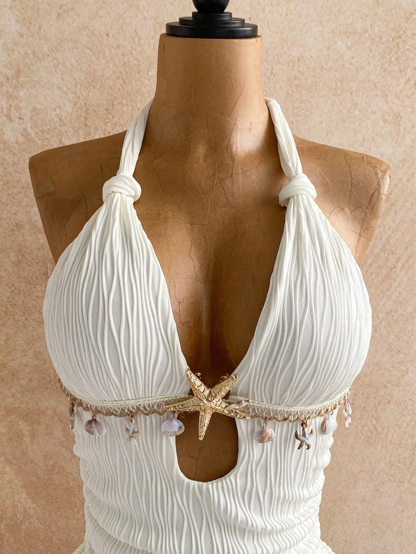 Soleia White Halter Twist Bodycon Mini Dress, Metal Accessories, Shell Decor, Beach Resort Vacation, Summer Outfit,White Dresses For Women,No Breast Pads