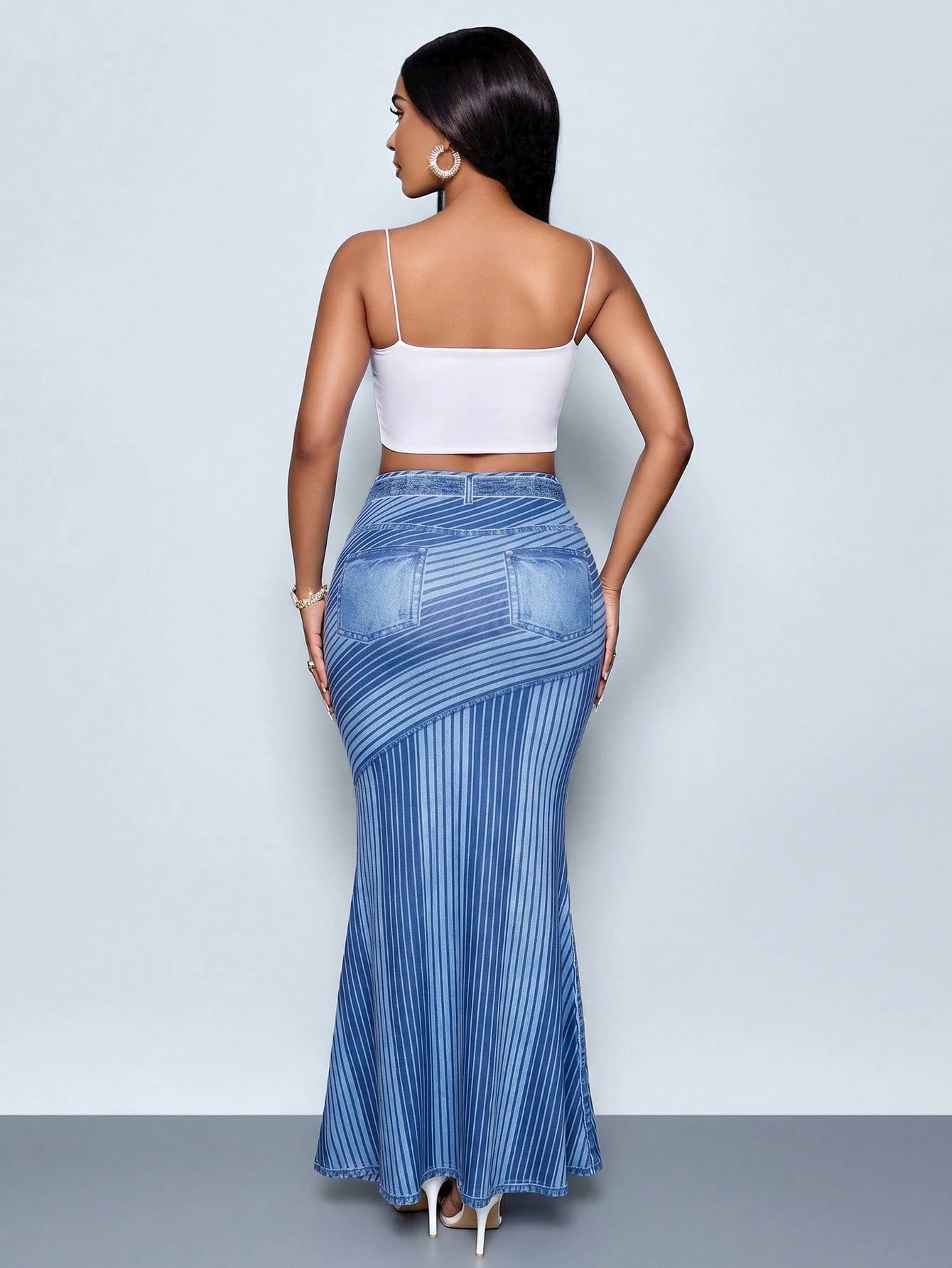 SOLERSUN Elegant Casual Denim Print Midi A-Line Skirt For Spring/Summer, Perfect For A Stylish Vacation Party Birthday. Blue Striped