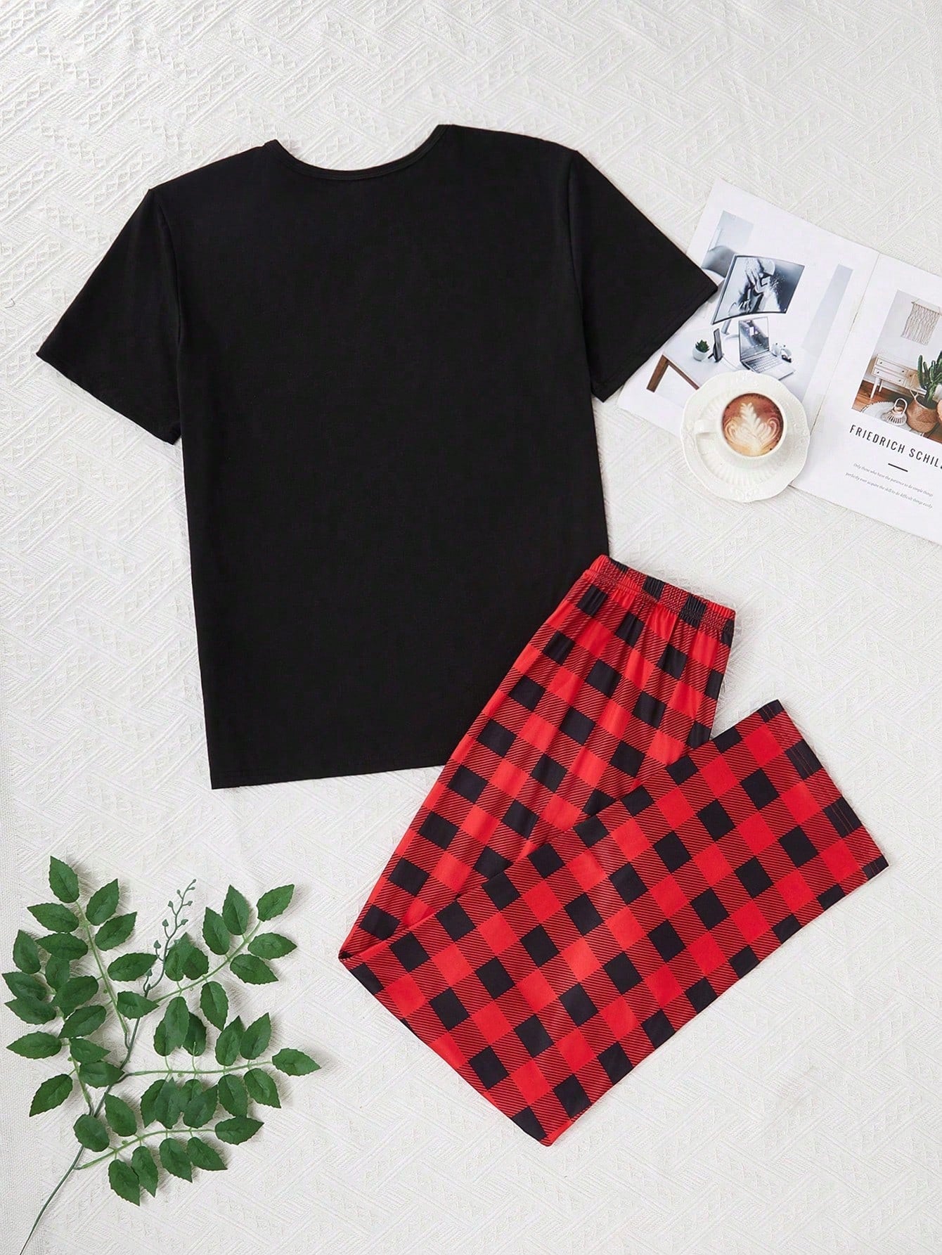 Spider Print Short Sleeve Top And Plaid Pants Men Pajama Set