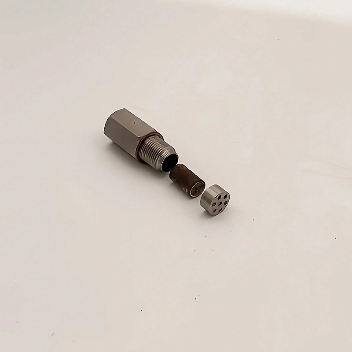 SS304 Stainless Steel Oxygen Sensor Adapter- M18 X 1.5 Bung With Integrated Filter, Corrosion Resistant Exhaust System Hardware For Vehicle Maintenance & Repair