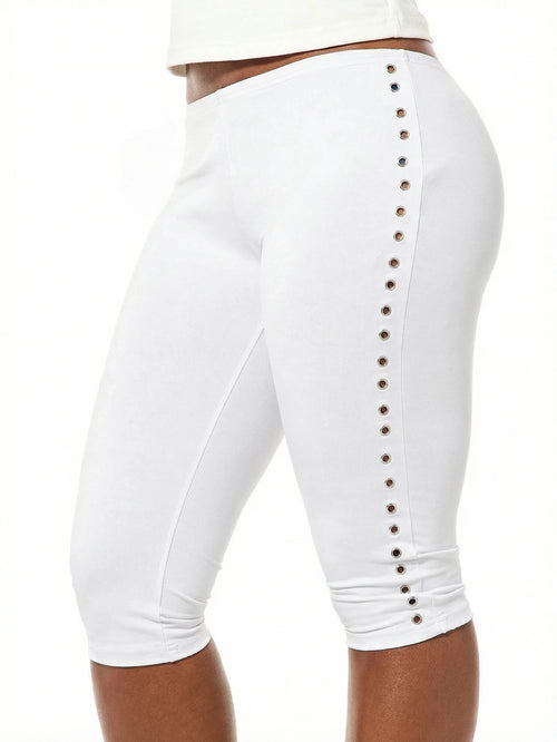 SUMWON WOMEN Women Jersey Capri Leggings With Side Eyelet Button Detail Stretch Mid Rise Three Quarter Length Pants