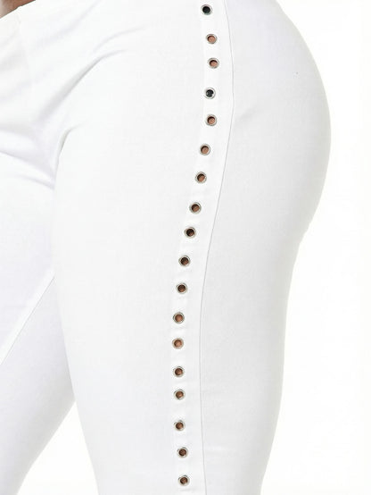 SUMWON WOMEN Women Jersey Capri Leggings With Side Eyelet Button Detail Stretch Mid Rise Three Quarter Length Pants