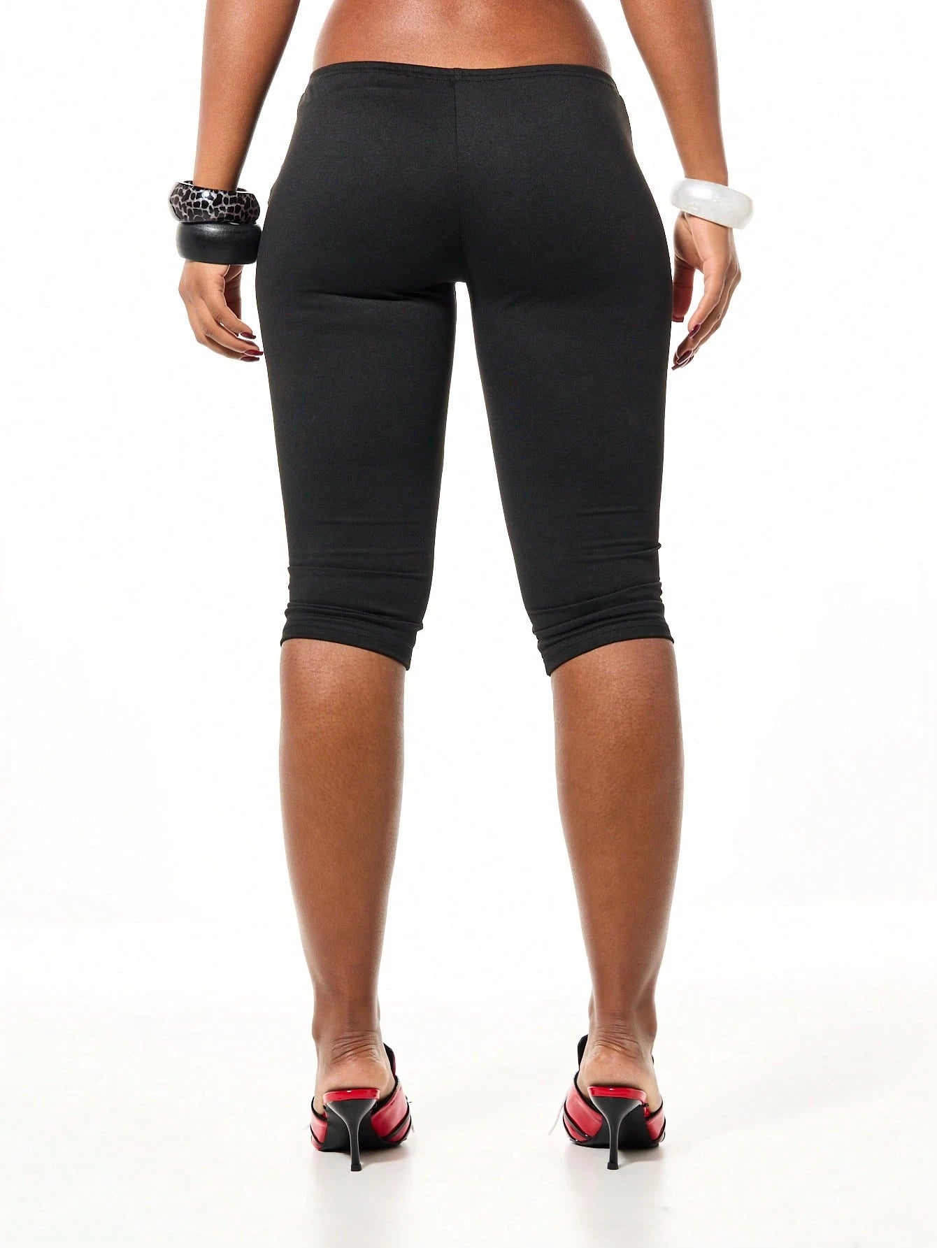 SUMWON WOMEN Women Jersey Capri Leggings With Side Eyelet Button Detail Stretch Mid Rise Three Quarter Length Pants
