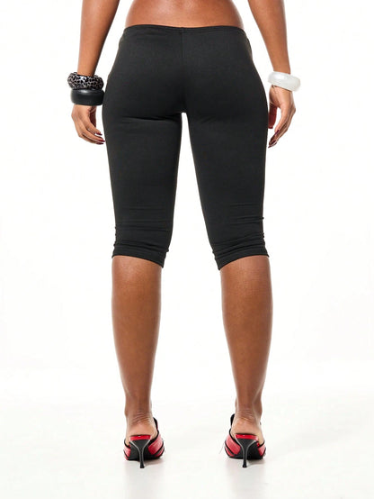 SUMWON WOMEN Women Jersey Capri Leggings With Side Eyelet Button Detail Stretch Mid Rise Three Quarter Length Pants