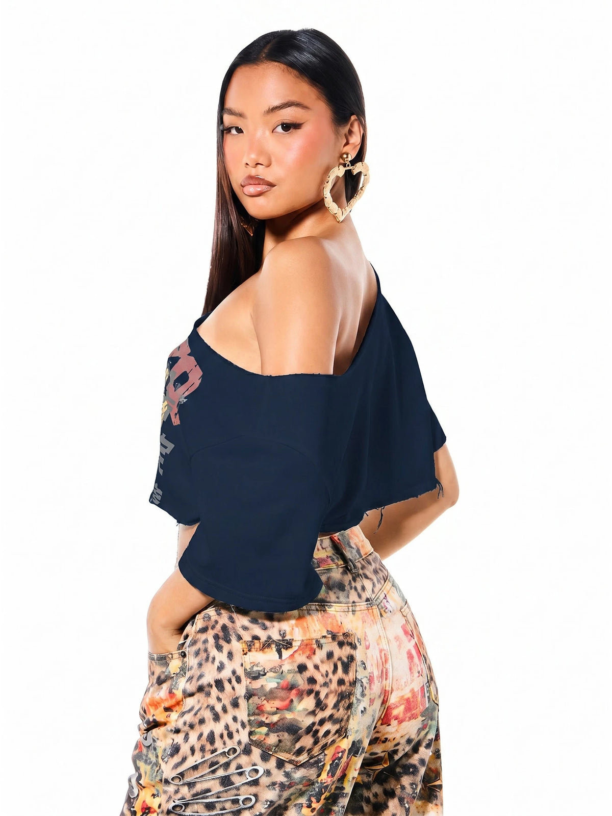 SUMWON WOMEN Women's Oversized Off Shoulder Distressed Tokyo Leopard Graphic Tee With Asian Script Streetwear Fashion Casual Top