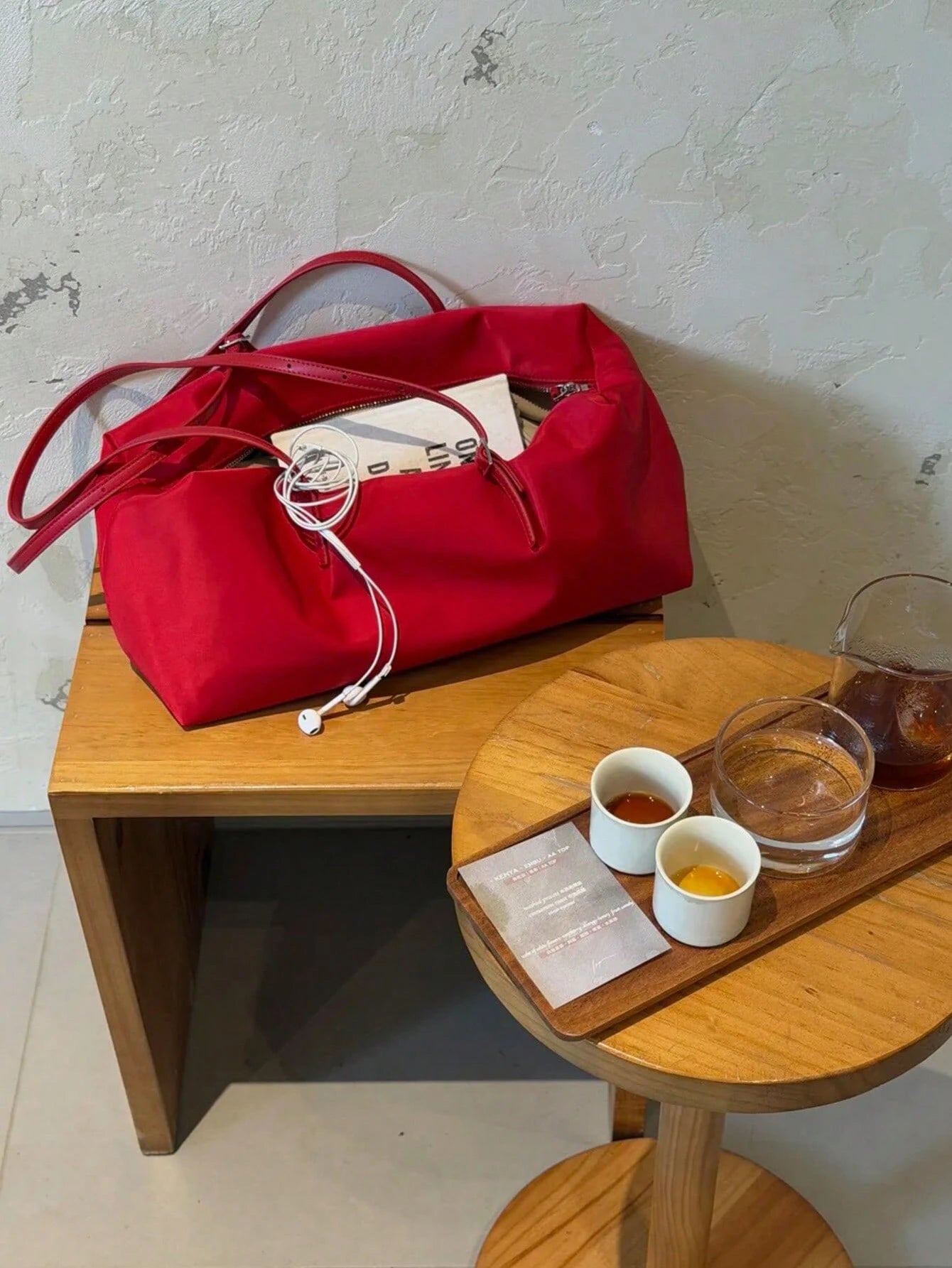 Super Hot Red Nylon Tote Bag For Women 2026 New Lightweight Large Capacity Commuter Handbag Shoulder Underarm Bag