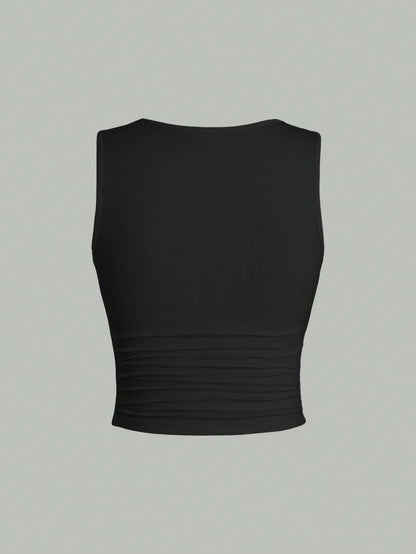 Sweetra Solid Color Pleated Tank Top