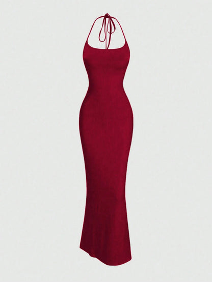Sweetra Women Solid Color Minimalist Halter Tie Neck Velvet Long Black Homecoming Dress Maxi Women Outfit