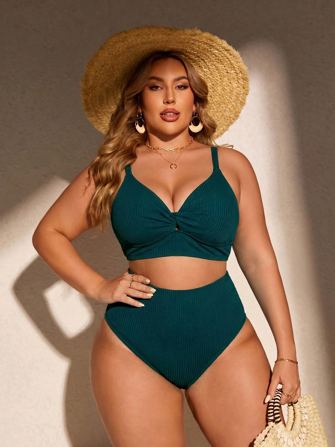Swim Curve Plus Size Women's Summer Beach Solid Color Ruched Spaghetti Strap Sexy Bikini Top And Triangle Bottom Two-Piece Swimwear Set