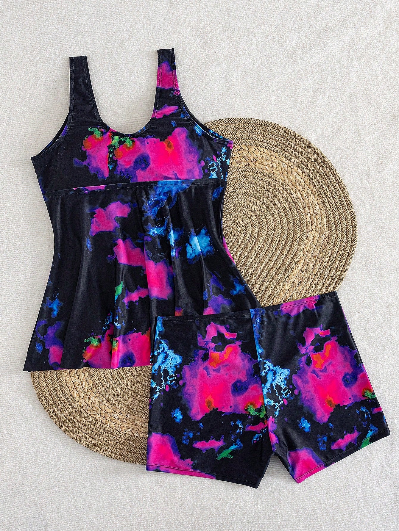 Swim Lushoire Plus Size Women Tie-Dye Print Ruffle Trim Tube Top & Shorts 2 Pieces Swimsuit, Casual Beach Holiday Graduation Travel For Summer Beach Vacation