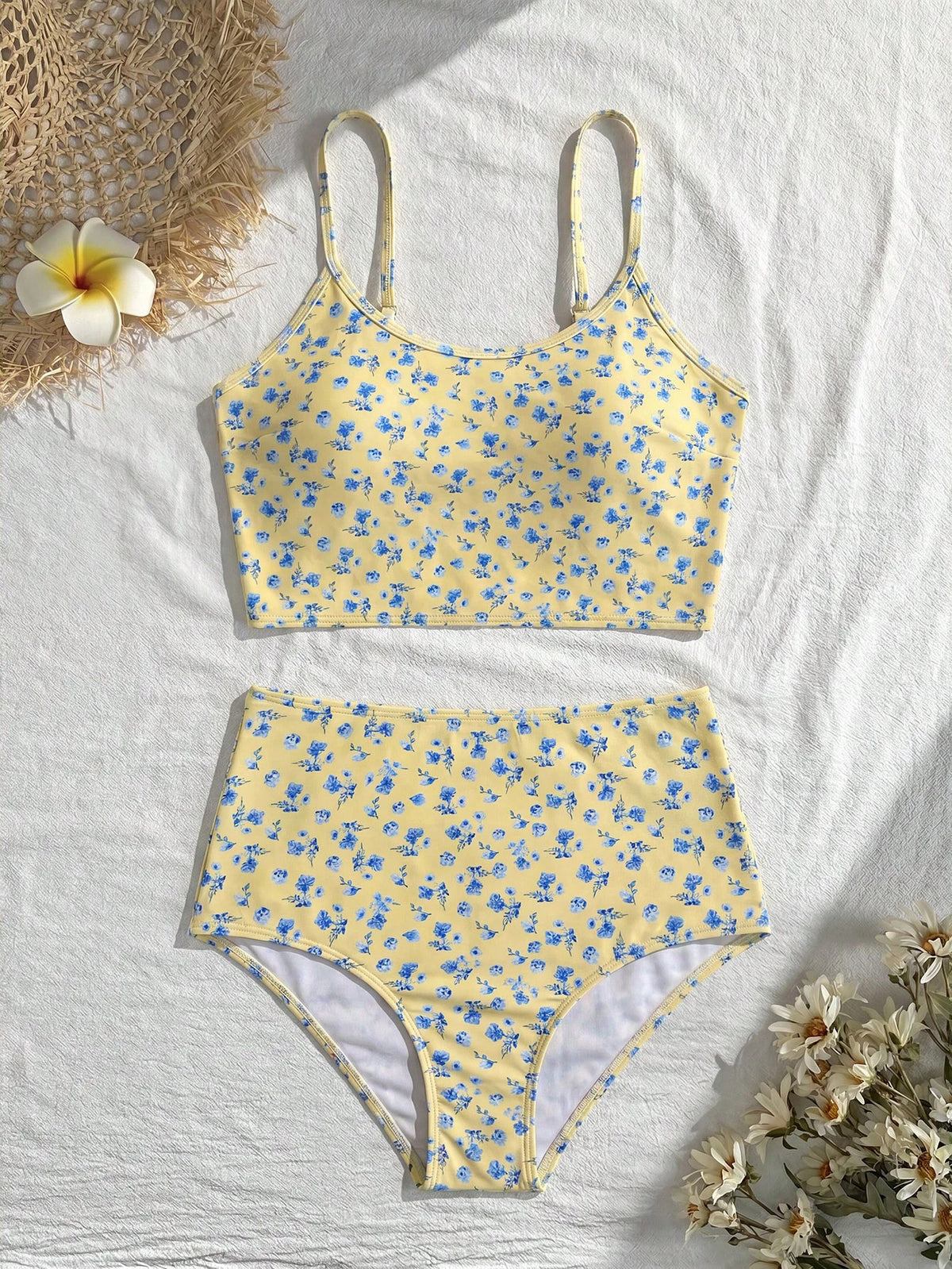 Swim Lushoire Vacation Beach Ditsy Floral Tankini Set
