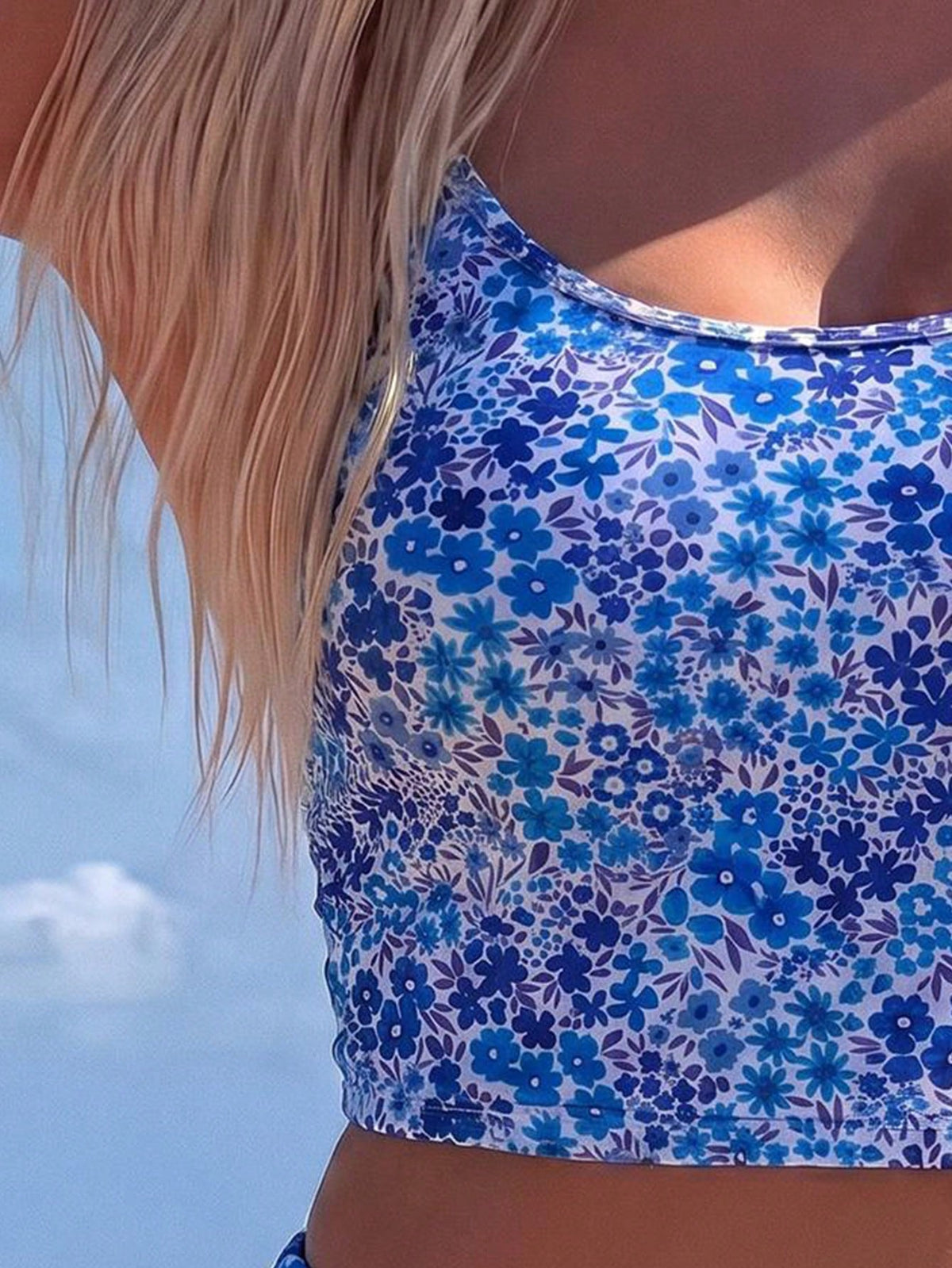Swim Lushoire Women's Fashion Ditsy Floral Two-Piece Tankini Beach Swimsuit, Elegant High-End Style, Spring/Summer