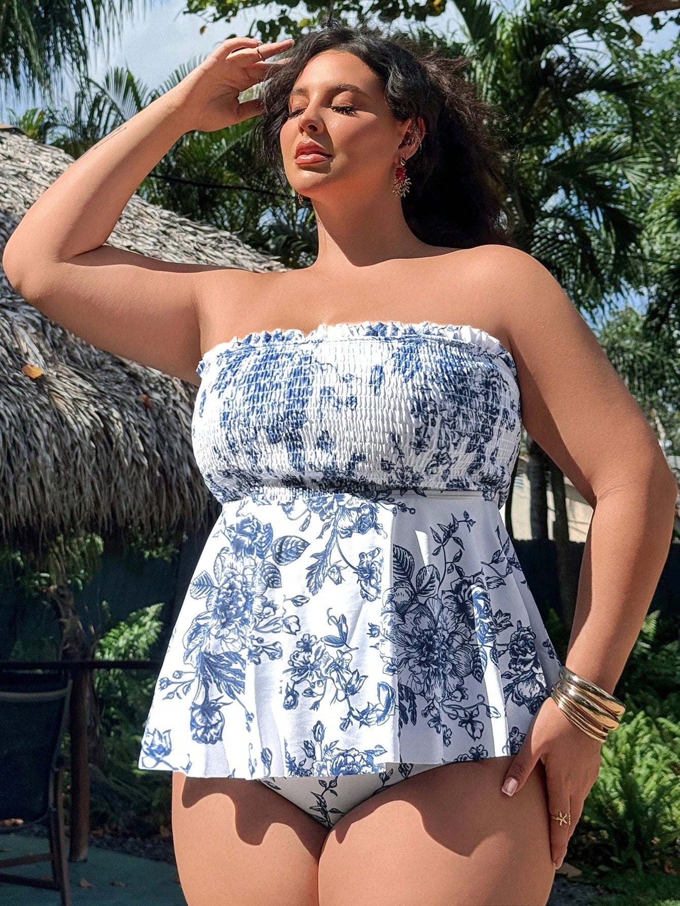 Swim Mod Plus Size 2pcs White Random Print High-Waist Triangle Bikini Set With Detachable Shoulder Straps,Backless Swimwear Summer Bachelorette Party Holiday