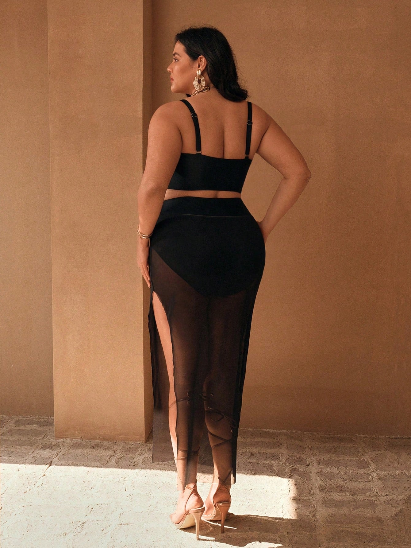 Swim Oasis 3pcs/Set Plus Size Women's Black Summer Classy Formal Beach Evening Holiday Oasis Bustier Top,Detachable Straps,Gold Accessories,High-Waisted Pants