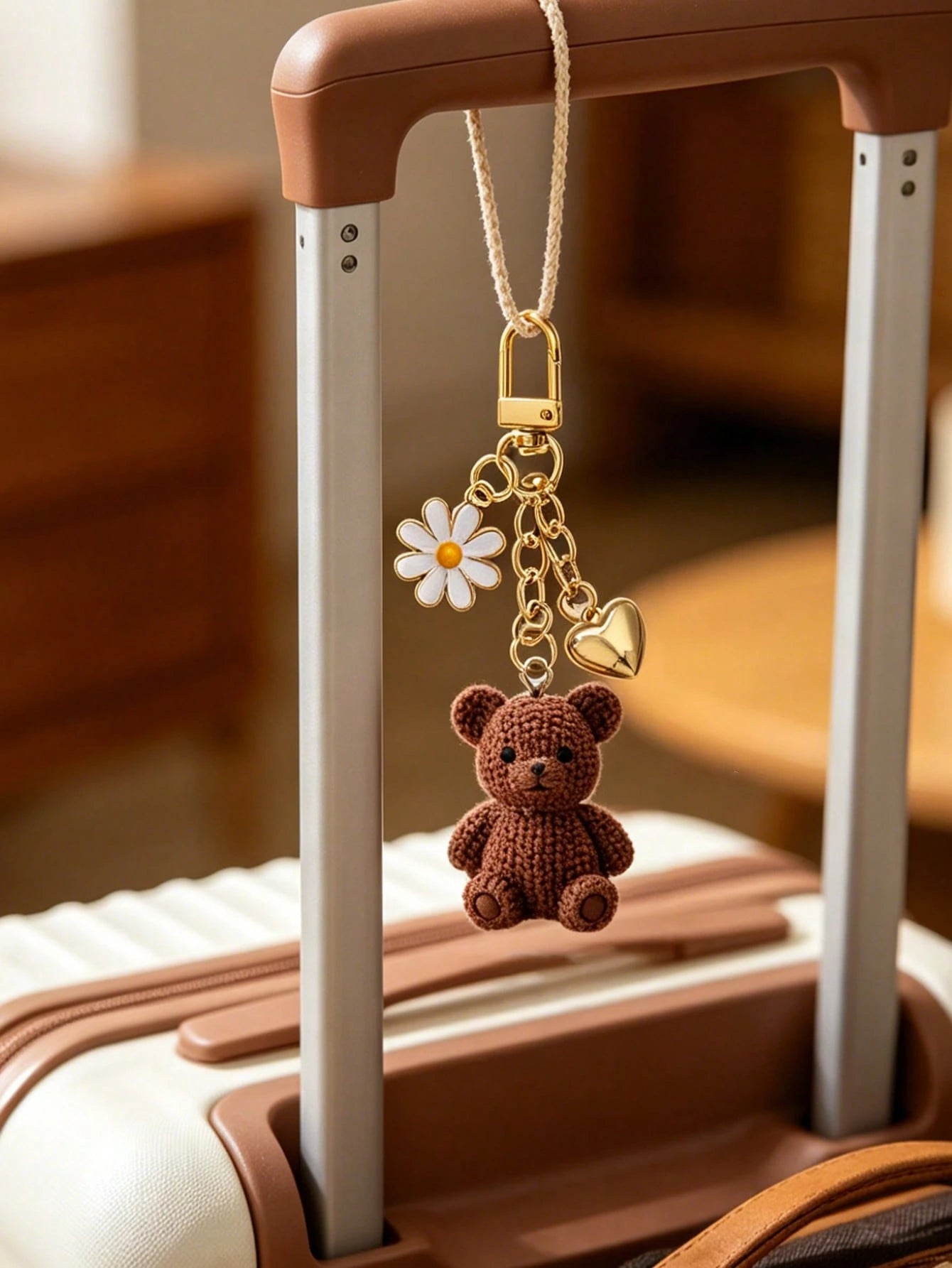 Teddy Bear Keychain Pendant With Daisy And Heart Design, Y2K Style Bag Charm And Car Accessory, Lightweight And Durable Keychain, Suitable For Daily Use, Multi-Functional Bag Decor, Rearview Mirror Ha