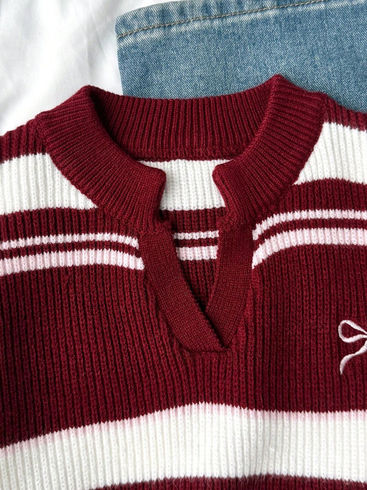 Teenage Girls' V-Neck Striped Knit Pullover Sweater, Casual Contrast Color Varsity Sweaters Cropped Sweater Preppy Sweater Striped Sweater Bow Sweater