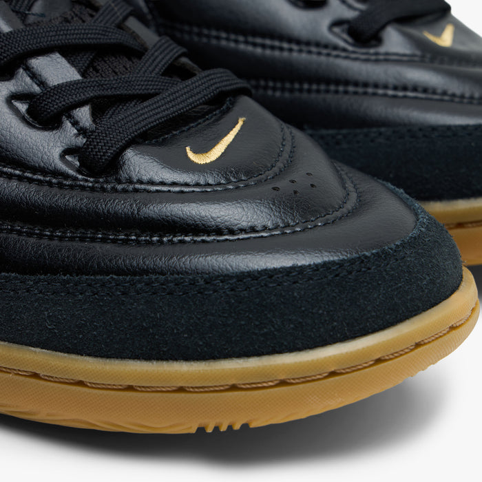 Nike Tiempo Streetgato Black / White