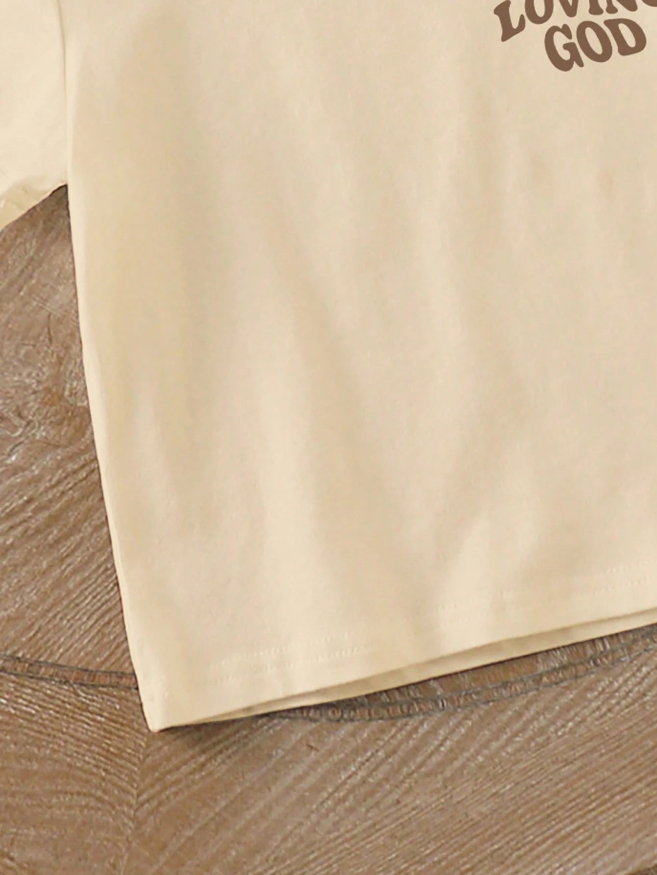 Toddler Boys' Retro Cotton Wavy Transforming Letter Print Round Neck Short Sleeve Khaki Casual T-Shirt, Suitable For Summer Outings