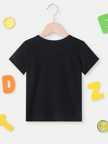 Toddler Boys' Retro Cotton Wavy Transforming Letter Print Round Neck Short Sleeve Khaki Casual T-Shirt, Suitable For Summer Outings