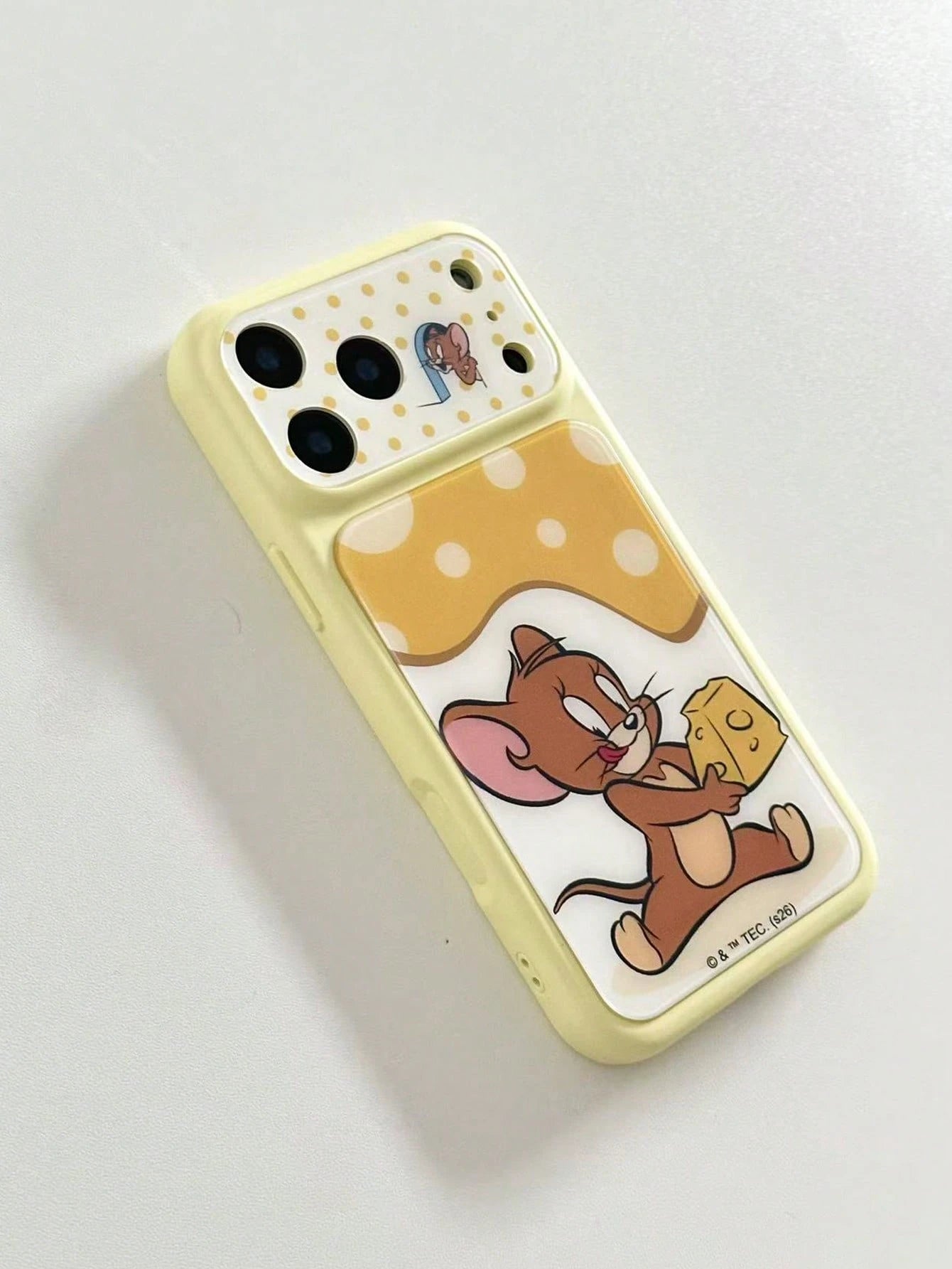 TOM & JERRY X Lilla&Me A Stylish, High-End Printed Pattern Protective Phone Case Design, Perfect For IPhone – A Cute, Fashionable, And Sophisticated Phone Case.