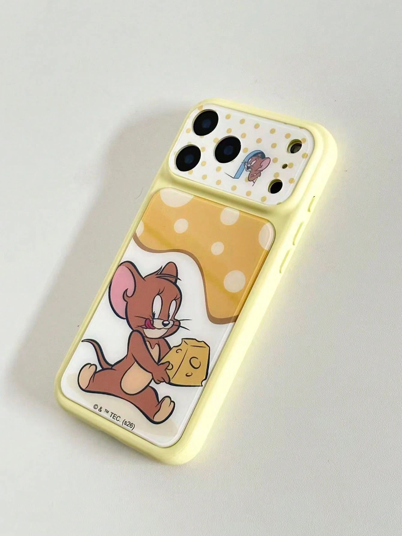 TOM & JERRY X Lilla&Me A Stylish, High-End Printed Pattern Protective Phone Case Design, Perfect For IPhone – A Cute, Fashionable, And Sophisticated Phone Case.