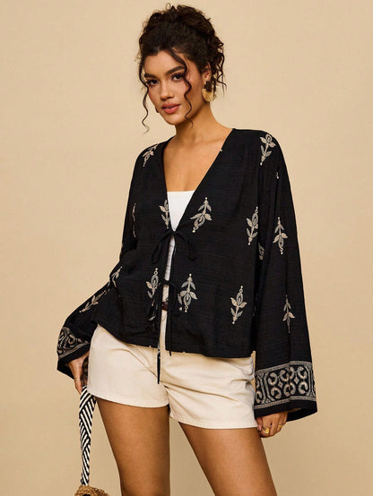 Travachic Plus Size Vacation Chiffon Printed 3/4 Sleeve Front Tie Loose Cropped Black Geometric Bohemian Pattern Holiday Casual Blouse For Women,Fall Clothes