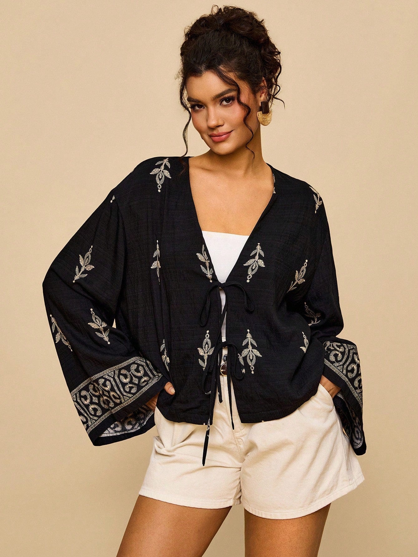 Travachic Plus Size Vacation Chiffon Printed 3/4 Sleeve Front Tie Loose Cropped Black Geometric Bohemian Pattern Holiday Casual Blouse For Women,Fall Clothes