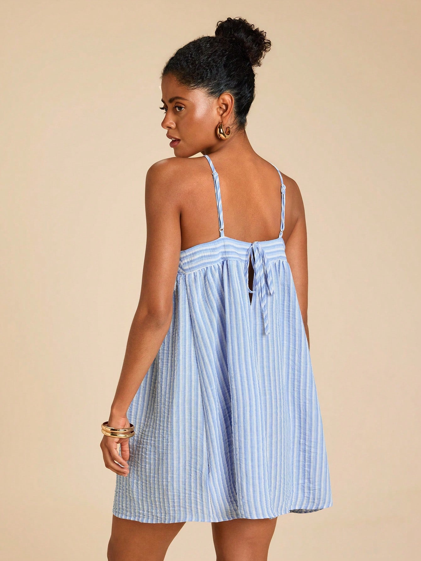 Travachic Women's Blue And White Stripe Halter Dress, Summer Casual Tropical Vacation Holiday Outfits, Boho Beachwear, Western Wear Daily, Simple Beach, Playa