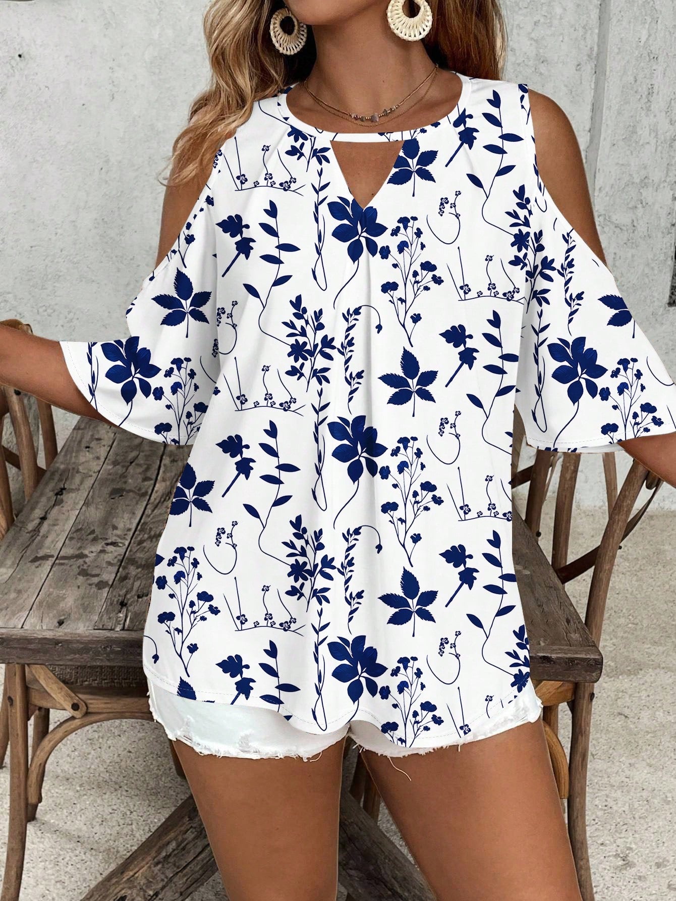 VCAY Plus Size Women Summer Boho Blue And White Floral Pattern Off-Shoulder Keyhole Collar Blouse,Holiday Vacation Cold Shoulder Casual All-Match Top Shirt