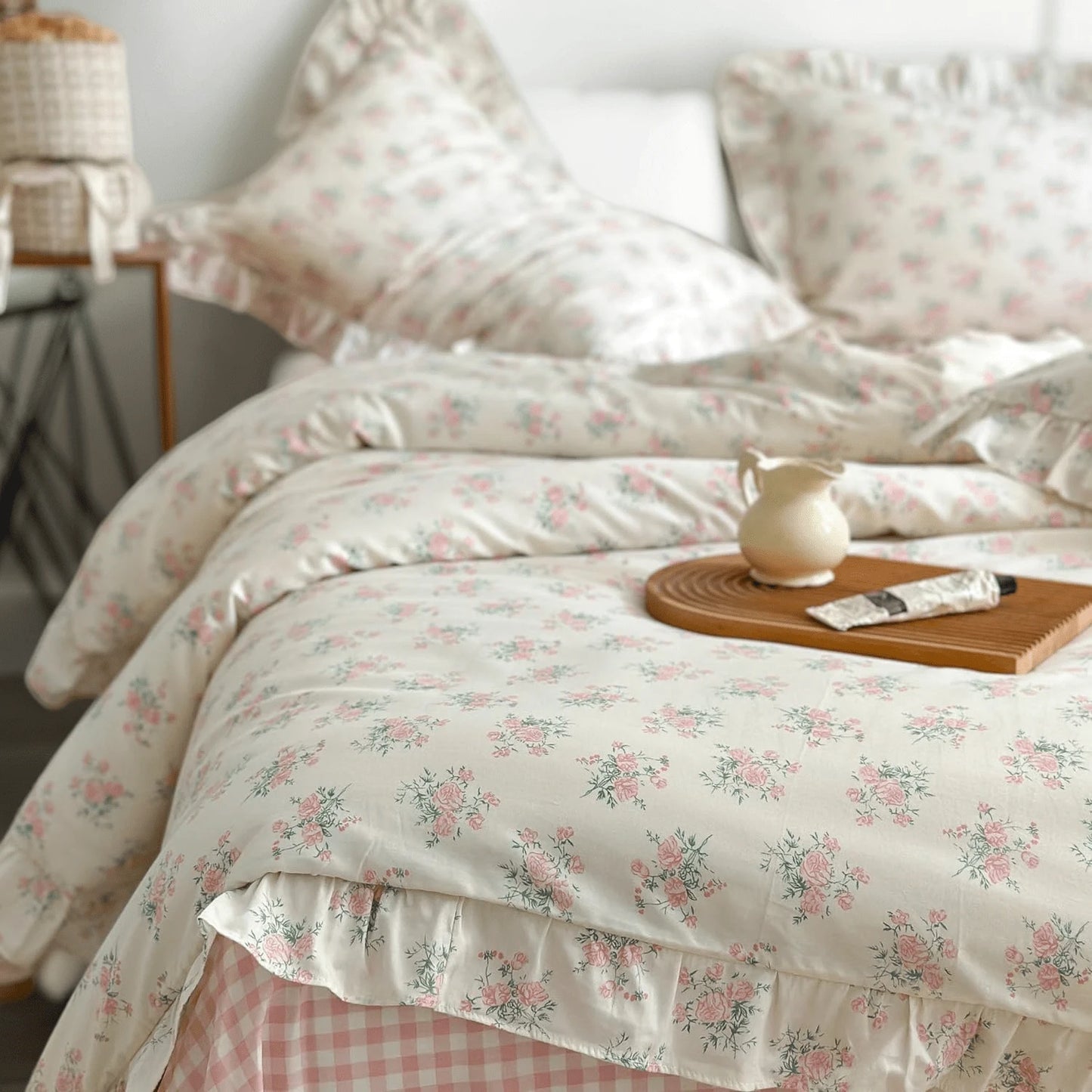 Vclife Pink Floral Comforter Set- 3 Piece Ruffled Lace Bedding Set 1 Full Comforter With 2 Pillowcases All Seasons, Soft Aesthetic Princess Style Floral Comforter For Girls, Women