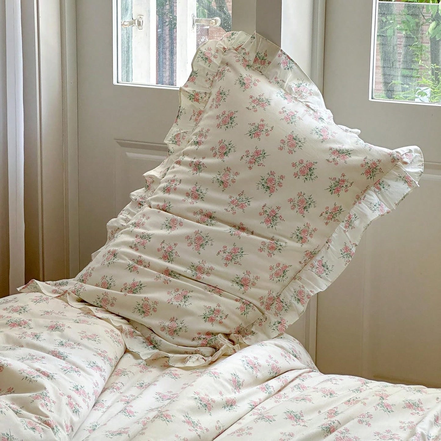 Vclife Pink Floral Comforter Set- 3 Piece Ruffled Lace Bedding Set 1 Full Comforter With 2 Pillowcases All Seasons, Soft Aesthetic Princess Style Floral Comforter For Girls, Women