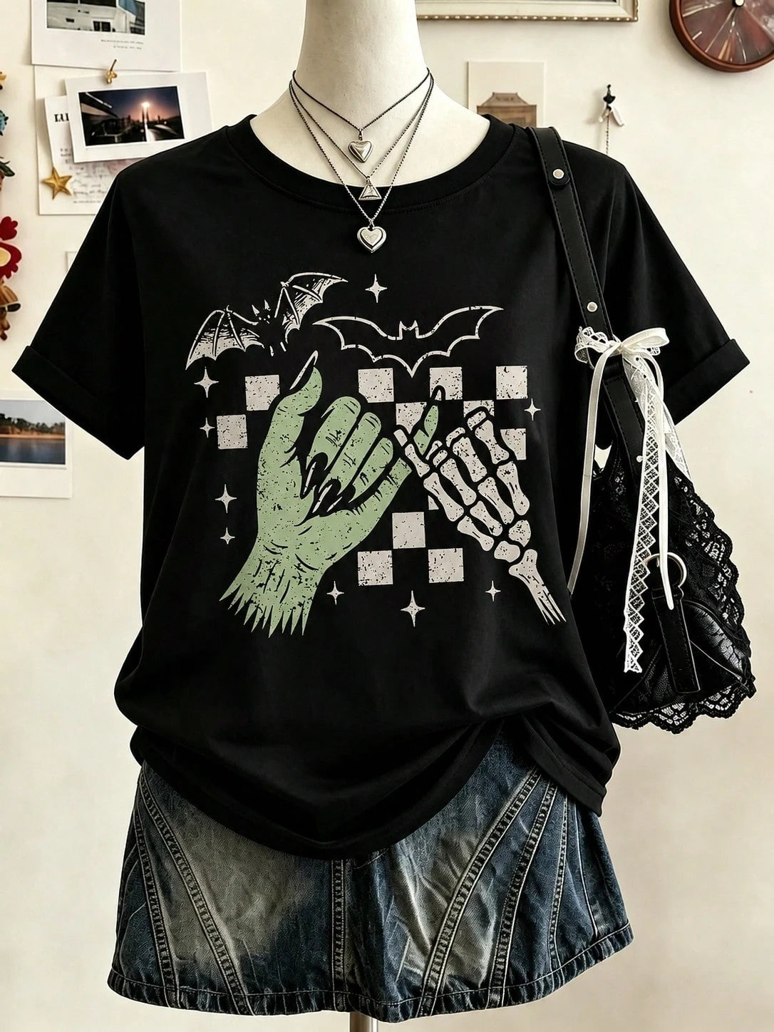 Vintage Green Witch Claw Skeleton Hand Bat Print T Shirt Women Grunge Goth Loose Fall Casual Top