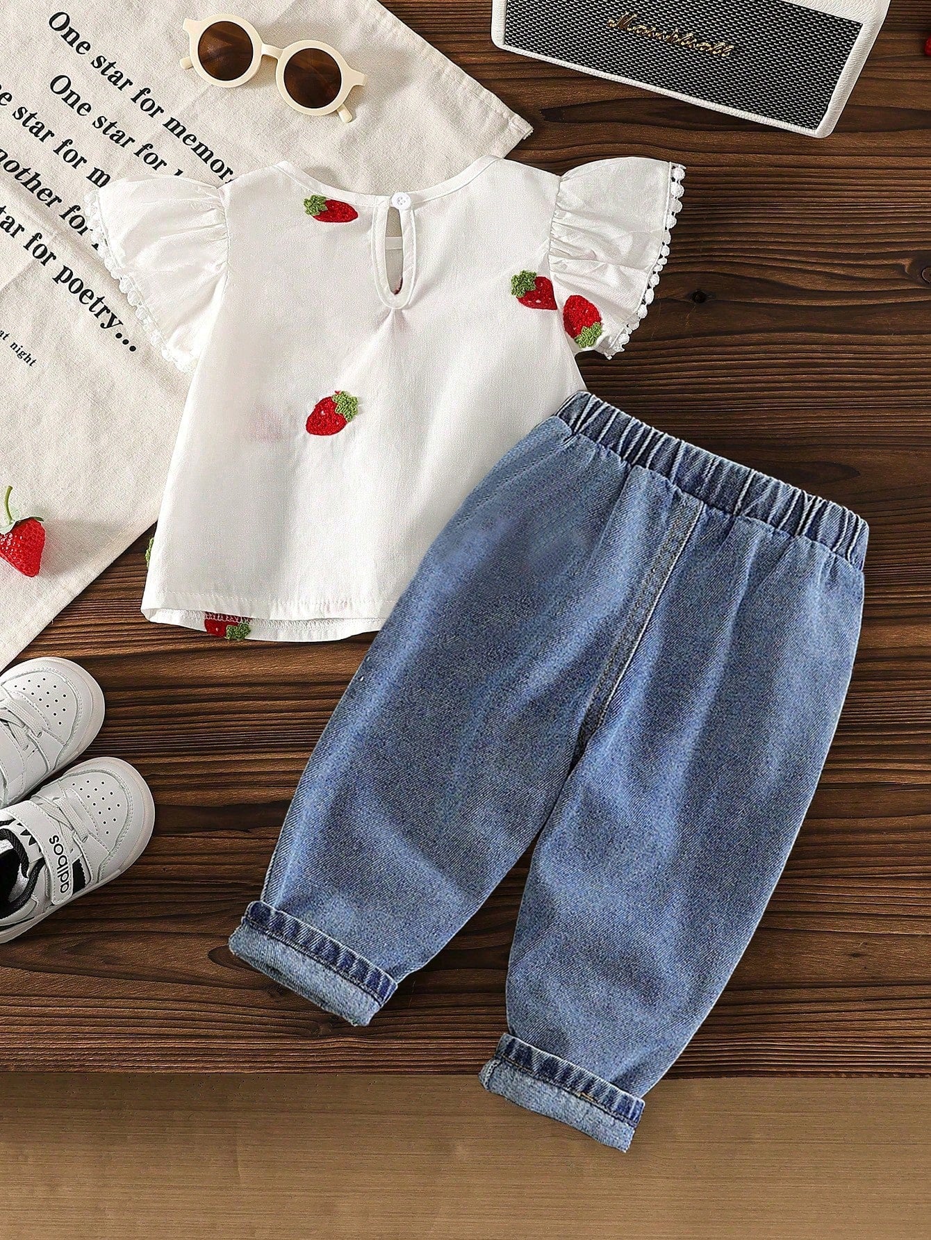 Vintaside Kids Baby Girl Berry Embroidery Flounce Sleeve Top & Jeans