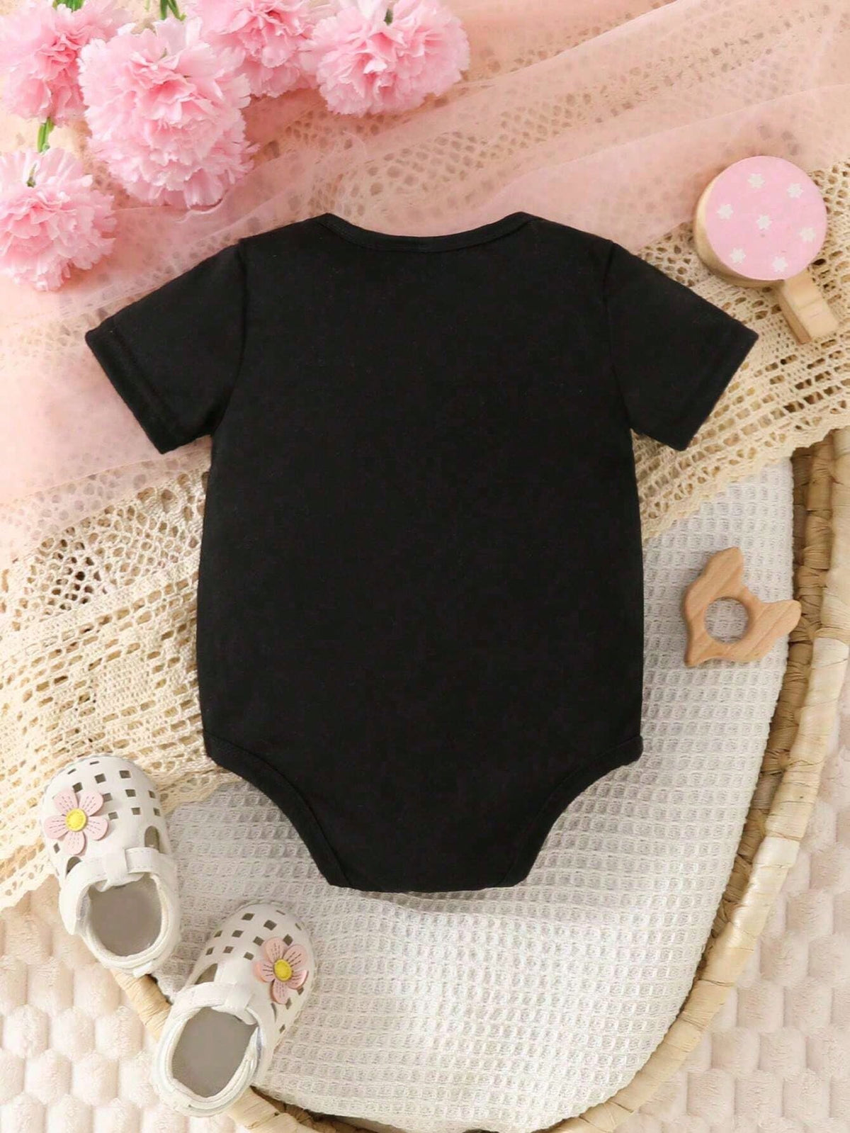 Vintaside Kids Baby Girl Casual Flower & Letter Slogan Printed Triangle Bodysuit With Short Sleeves