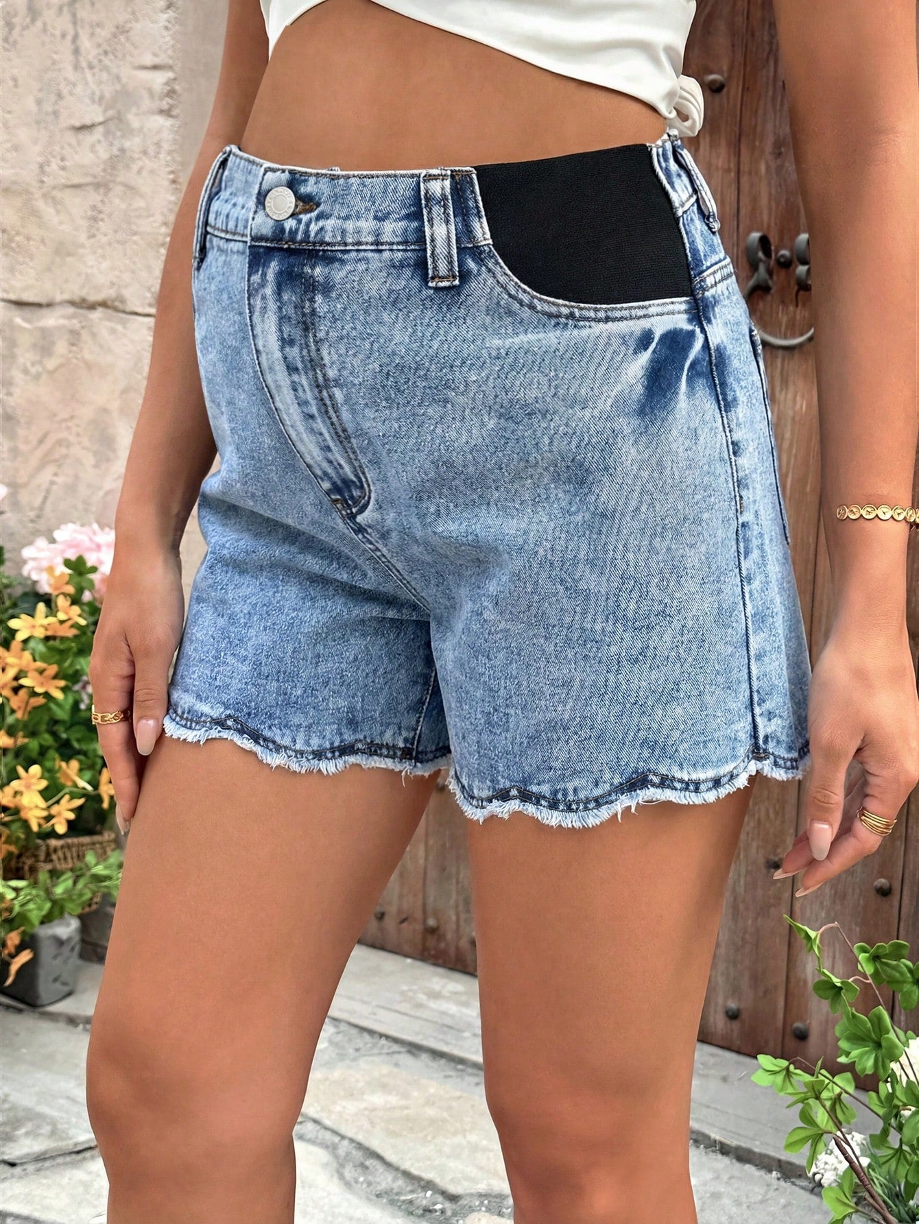 Women's Maternity Blue Summer Casual Distressed Denim Shorts,Frayed Hem Loose Fit With Stretchy Side Panels,Vacation & Commute Y2k Streetwear