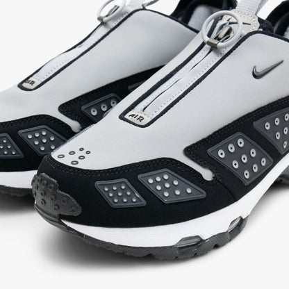 Nike Women's Air Max SNDR Silver / Black - White