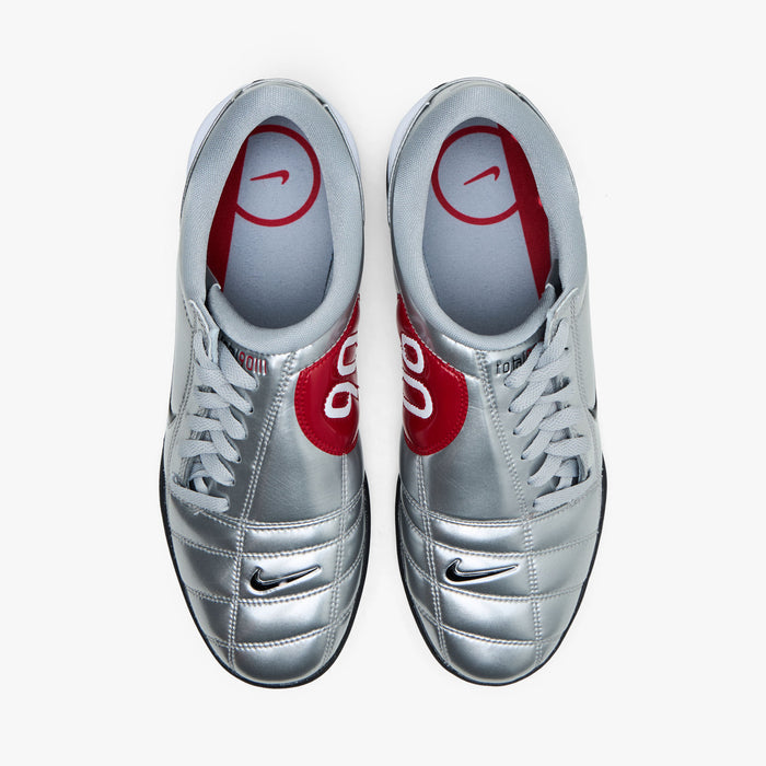 Nike Women's Total 90 Metallic Silver / Black - University Red