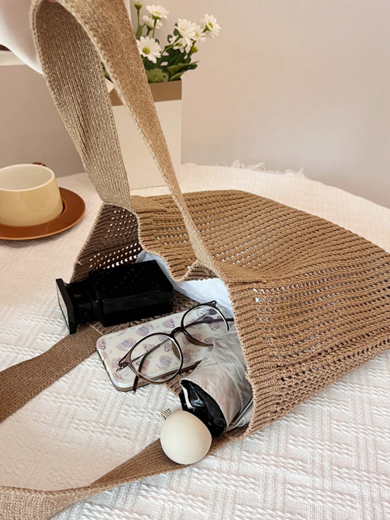 Yogodlns New Summer Women's Vintage Vacation Style Handmade Woven Shoulder Strap Crochet Large Capacity Tote Bag, Hollow Knit Tote Bag, Holiday Style